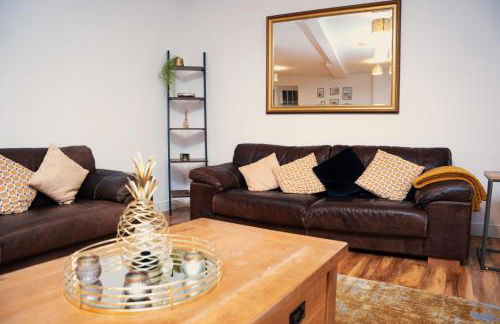 Spacious, Well-Equipped Apartment With Parking - Foto 27