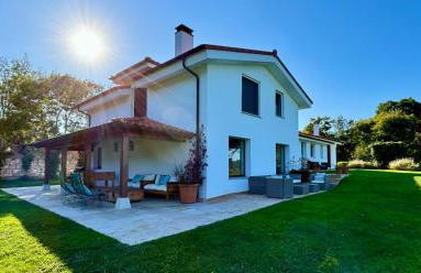 Maravillosa casa entre el Mar y la Montaña - Foto 2