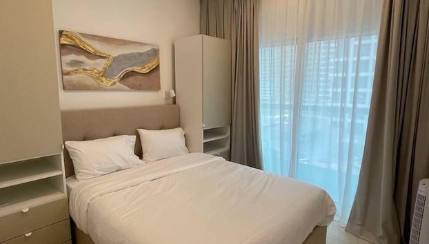 Cozy 2 bedroom near metro in JLT - Foto 2, Habitación
