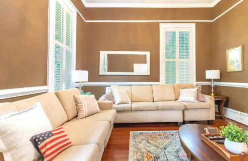 Bumblebee Mansion w Tiny Home Historic Modern - Foto 2