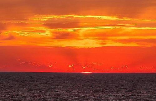 Relax on Lake Michigan at Reagan's Landing - Foto 5