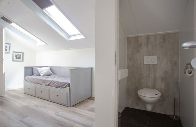 Holiday Home With Covered Terrace in Rhenen - Photo 16