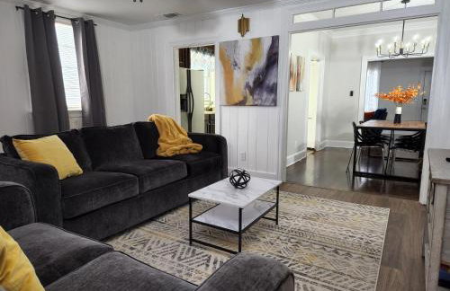 Spacious Centrally Located 3 Bed 2 Bath - Sleeps 8 - Foto 30