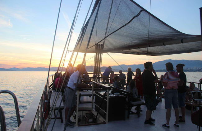 Paseo en barco por Split al atardecer - Foto 3