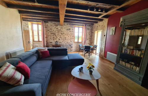 La Dorgisière - Ferme du XVIIe rénovée, grand jardin arboré à 15 min du Puy duFou - Foto 2