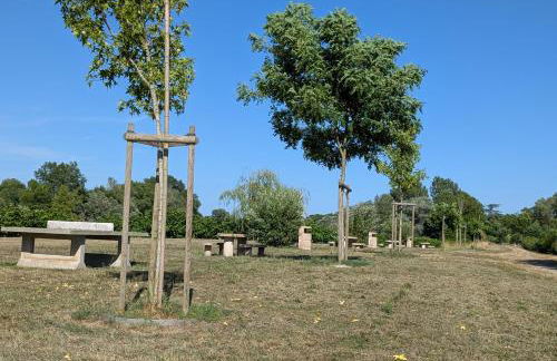 PETIT MAS COSY DU BORD DE LOIRE a 15 MM DU PARC LE PAL - Foto 37