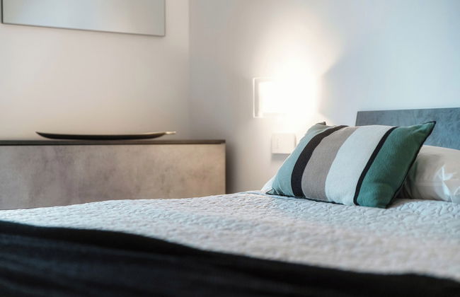 Cozy JOIVY Suite 3 with parking - Photo 2