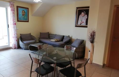 Delfines III Solo Familias Serviplaya - Foto 1