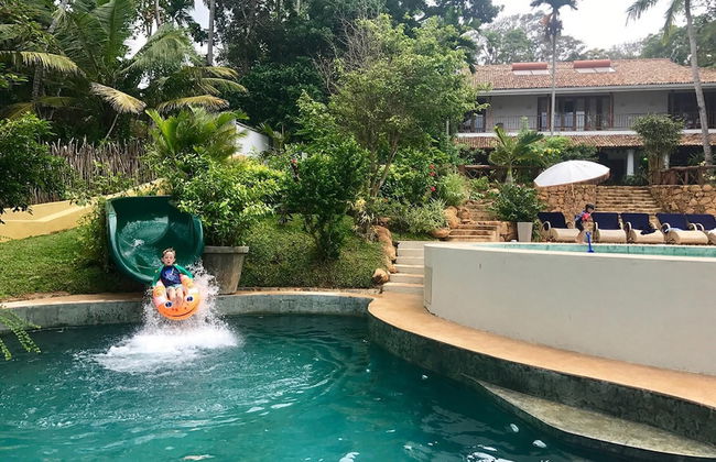 A Sophisticated Spacious Beach Villa With 20 Meter Water Slide - Foto 32