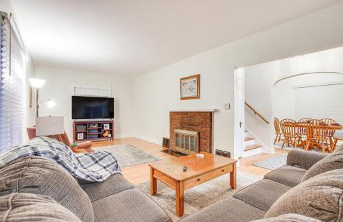 Barnes City House about 3 Mi to Hunting and Fishing! - Foto 1