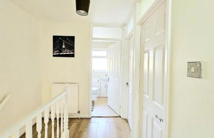 3 BEDROOM, FREE PARKING, WiFi, COSY, 5-BED HOUSE WITH GARDEN - Foto 19