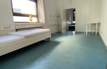 Schicke Monteurunterkunft in Mendig mit drei Wohneinheiten - Foto 11