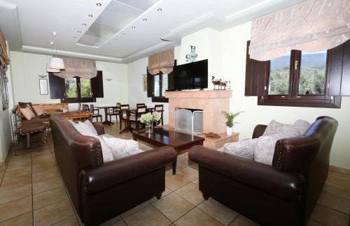 Palirria Hotel & Studios - Photo 8