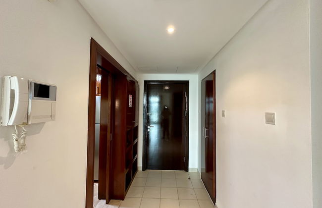 Lux BnB I Una Tower I Lakes View - Photo 19