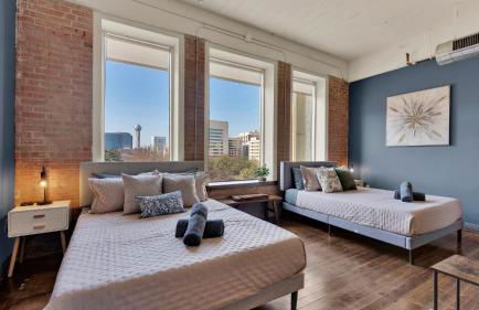 Downtown Loft- Pool -Free Parking -2026 World Cup - Foto 2