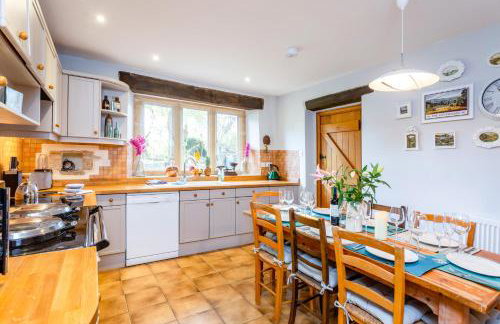 Dunford Barn Cotswolds with Hot Tub - Foto 16