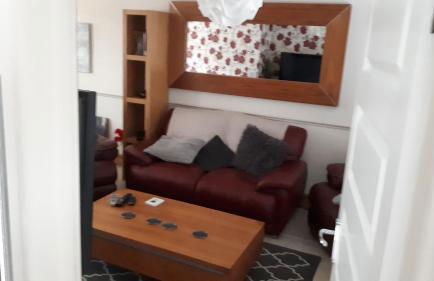 The Holbein Three bedroom home near tilgate park private parking and garden - Foto 22