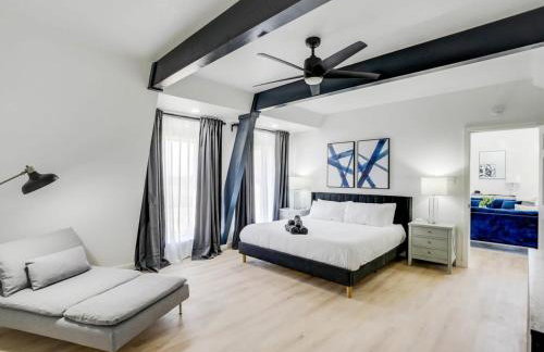 Modern Home - 1 Acre Lot w Pool Patios Jacuzzi - Foto 21