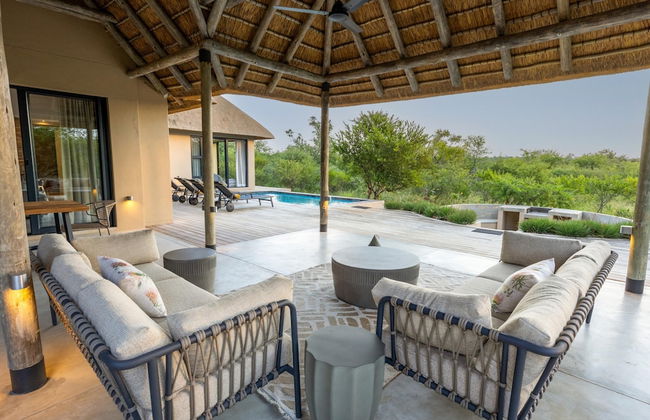 Villa Uthando Stylish Brand new Villa With Amazing Views - Photo 3