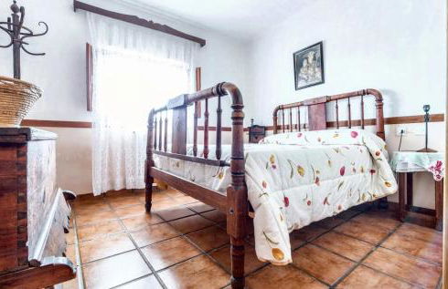 House with Jacuzzi and Mountain Views in Noguericas - Foto 24