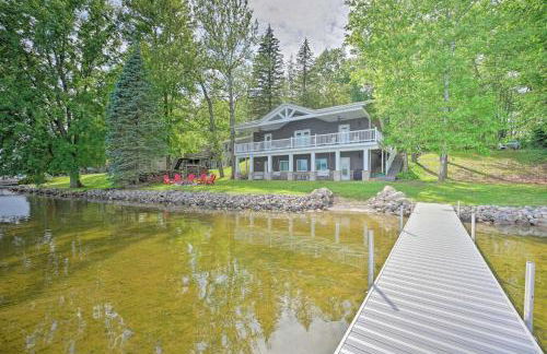 Coldwater Family Retreat with Boat Dock and Grill! - Foto 36
