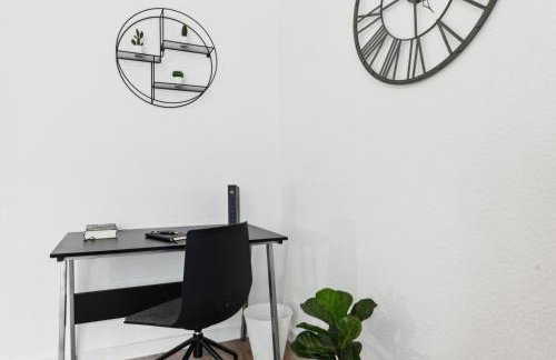 Modern-Netflix-Messe-Veltins Arena-Free Parking - Foto 21