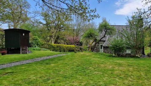 Old Ty'n Y Wern - Foto 2