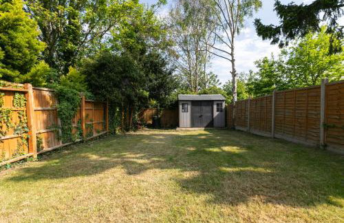 5 Bedroom, 3 Bathroom Modern House with Garden near Hampstead Heath Sleeps 10 - Foto 56