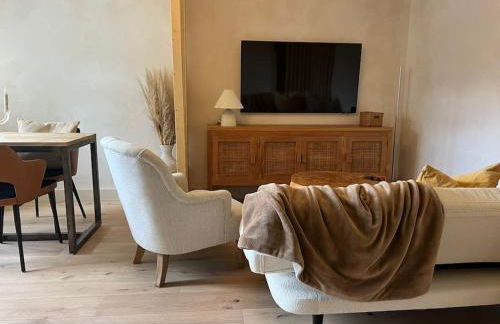 A Cozy Home Away from Home - Photo 13