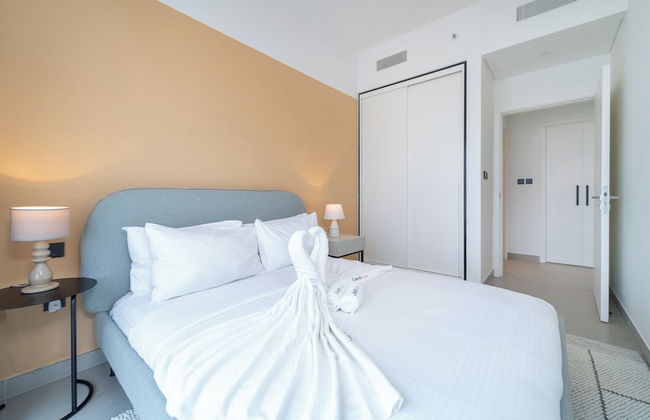 Cozy 2BD Work in Style Dubai Hills - Photo 12