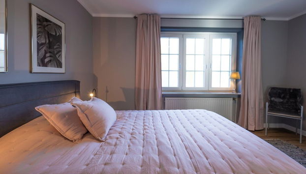 Charmante und Hyggelige Ferienwohnung mit Kamin - Foto 2, Habitación