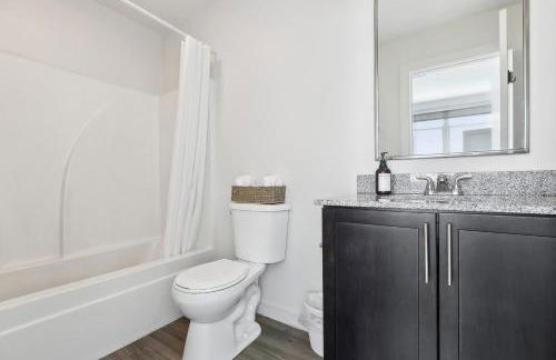 Stylish Downtown High-Rise - 2BD - Foto 14