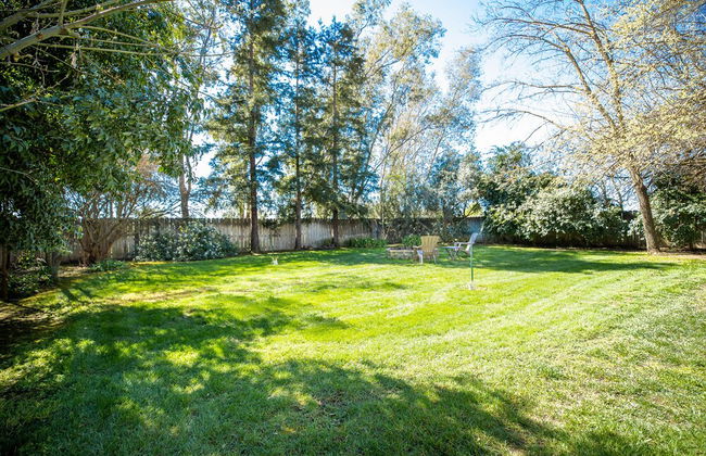 Cottage on Armstrong - Foto 18