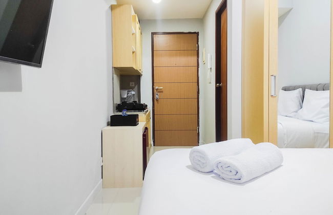 Comfy And Minimalist Studio At Vida View Apartment - Foto 6