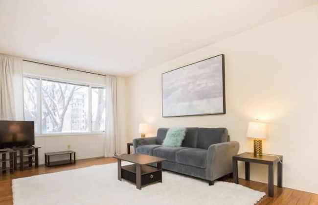 Osborne Village - Photo 1