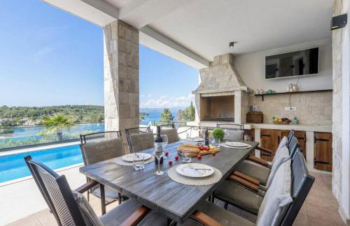 Villa CAPTAINS house on Šolta island with private pool, 3 bedrooms, 4 bathrooms, amazing sea views - Foto 14