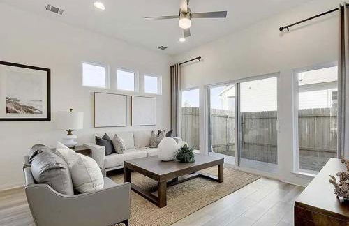 Spacious 4BR Oasis - Pool - Patio - 8 Min to Kalahari - Foto 41