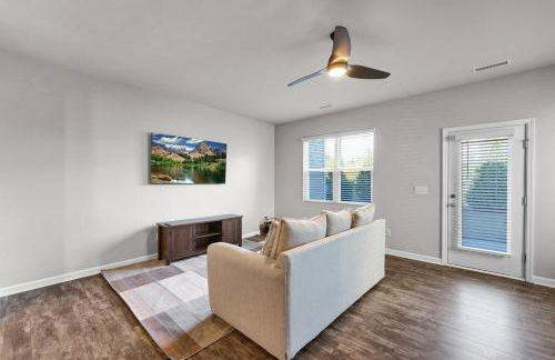 Peaceful 3BR near soccer park - Foto 7