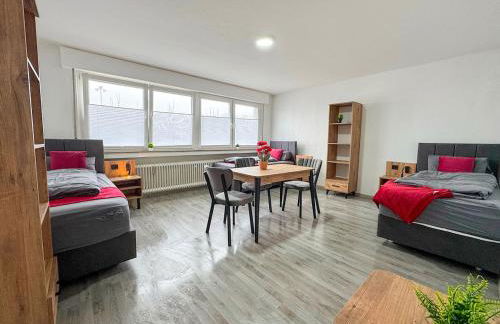 Serviceroom24 - Apartment 1 in Gladbeck WLAN - Smart-TV - 24-7 Check-in und Küche - Foto 21