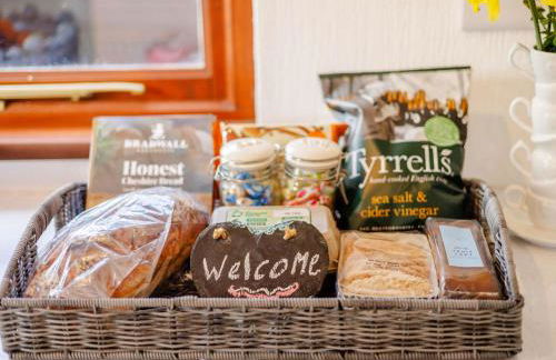 1 Bed in Whitegate 91266 - Photo 12