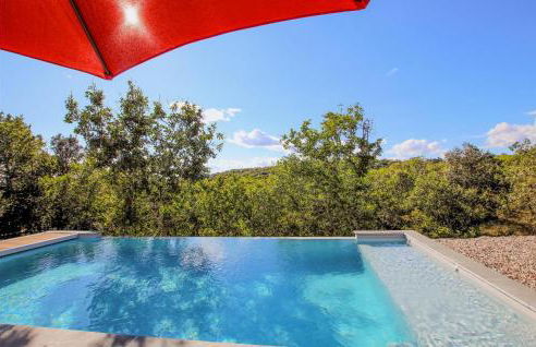 Gorgeous Home In Labeaume With Kitchen - Photo 13
