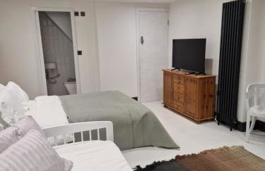 Garden Apartment, sleeps 4 - Foto 12