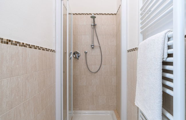 3 bedroom Apartment in San Bartolomeo al Mare - Photo 17