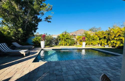 Paradise Heated Pool Home Near IMG and Siesta Key Beach - Photo 27