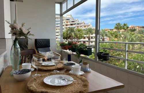 Parking Privado l Terraza Relajante Junto Al Mar - Foto 13