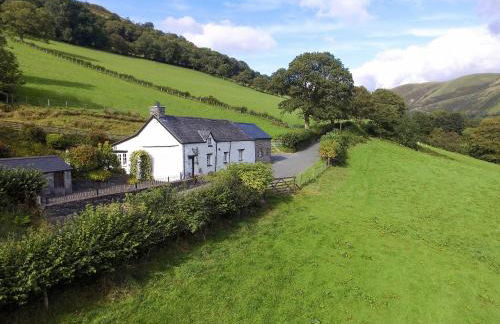 Ty'n Y Ffordd - Photo 24