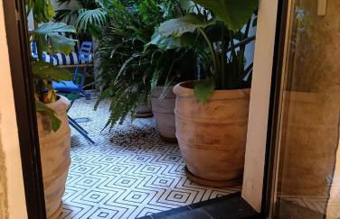 Beautiful Duplex Private Patio Alicante Center - Foto 35