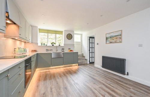 1 Bake Cottage Serenity - Premium Coastal Retreat in Looe, Cornwall - Foto 16