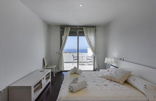 Villa Eleonora, Luxury Villa with Heated Pool Ocean View in Adeje, Tenerife - Foto 51