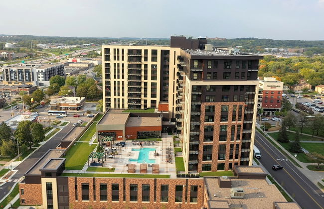 The Berkman - Photo 33